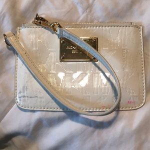 White wristlet